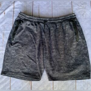 Pony Black Two Pocket Sweat Shorts Size XXL